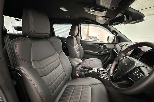 2025 Isuzu D-MAX X-TERRAIN 4X4