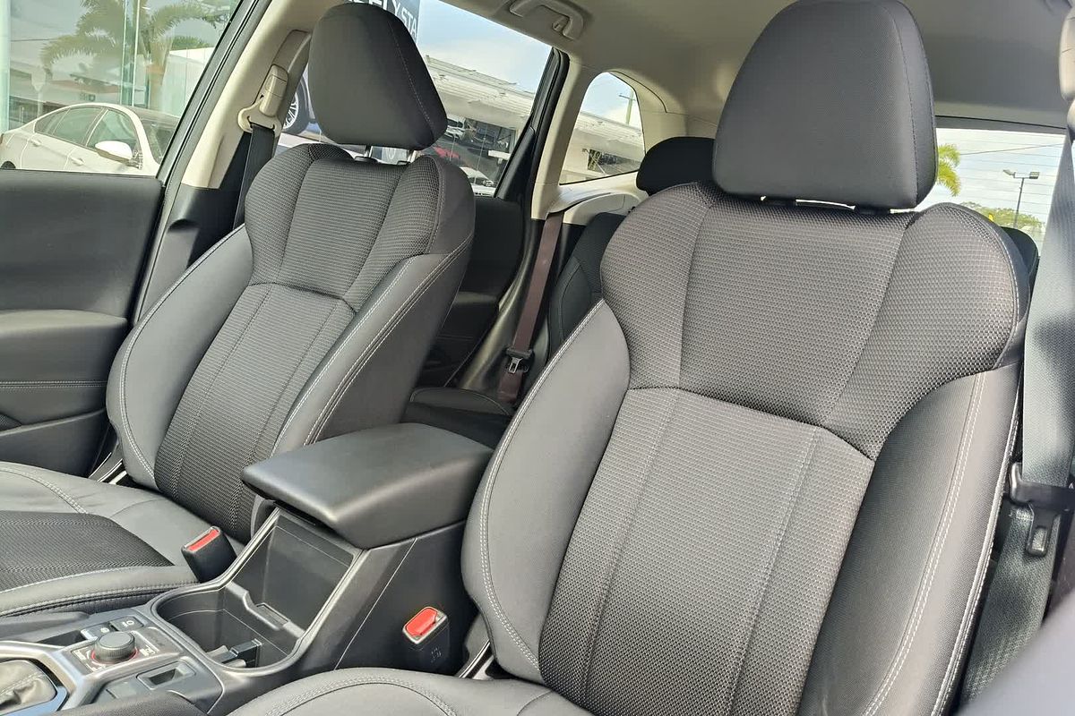 2021 Subaru Forester 2.5i S5