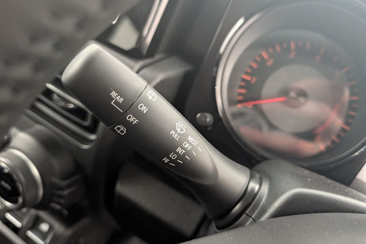 2025 Suzuki Jimny GLX GJ
