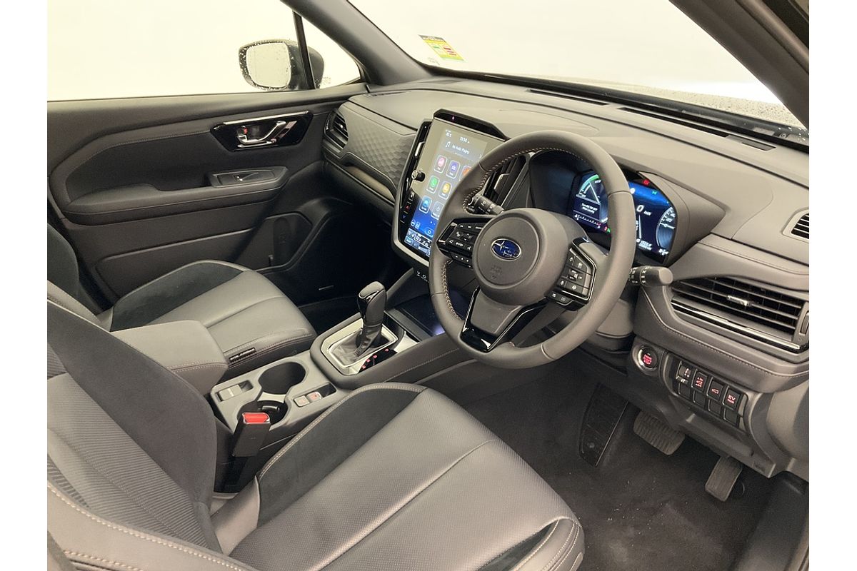 2025 Subaru Forester Touring S6