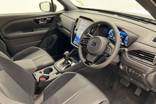 2025 Subaru Forester Touring S6