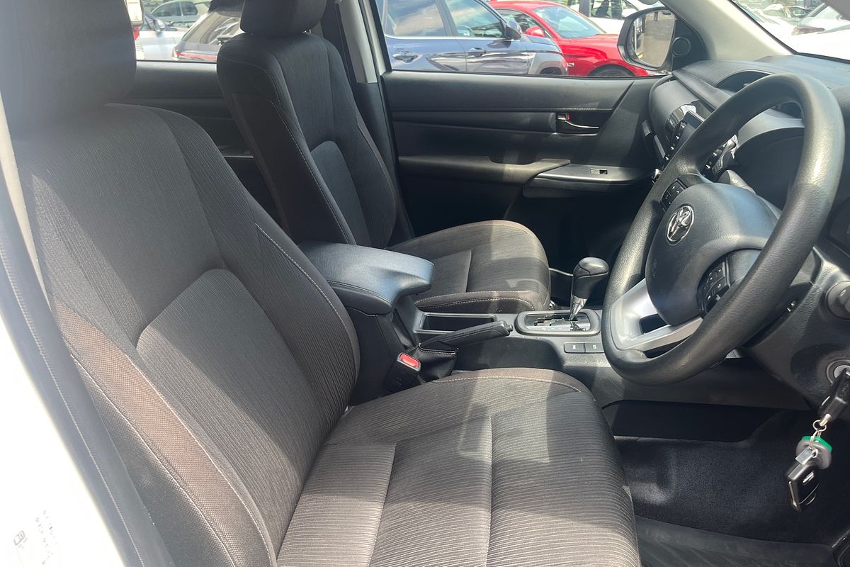 2022 Toyota Hilux SR GUN126R 4X4