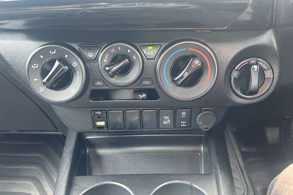 2022 Toyota Hilux SR GUN126R 4X4
