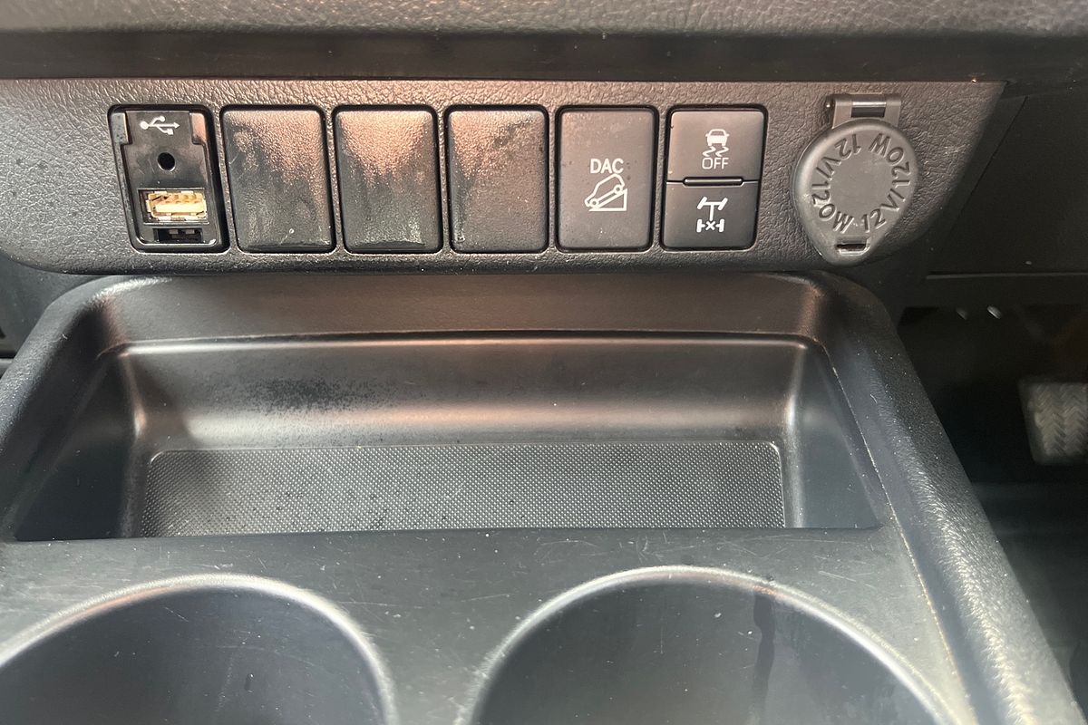 2022 Toyota Hilux SR GUN126R 4X4