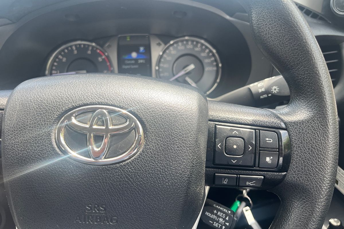 2022 Toyota Hilux SR GUN126R 4X4