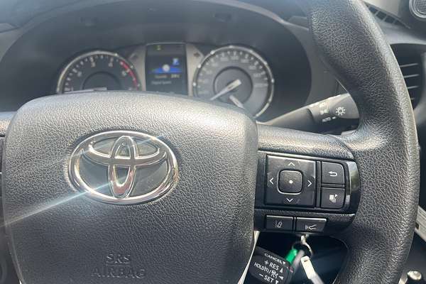 2022 Toyota Hilux SR GUN126R 4X4