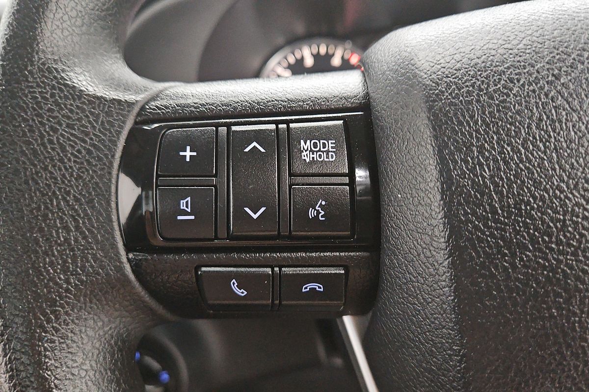 2020 Toyota Hilux SR GUN126R 4X4