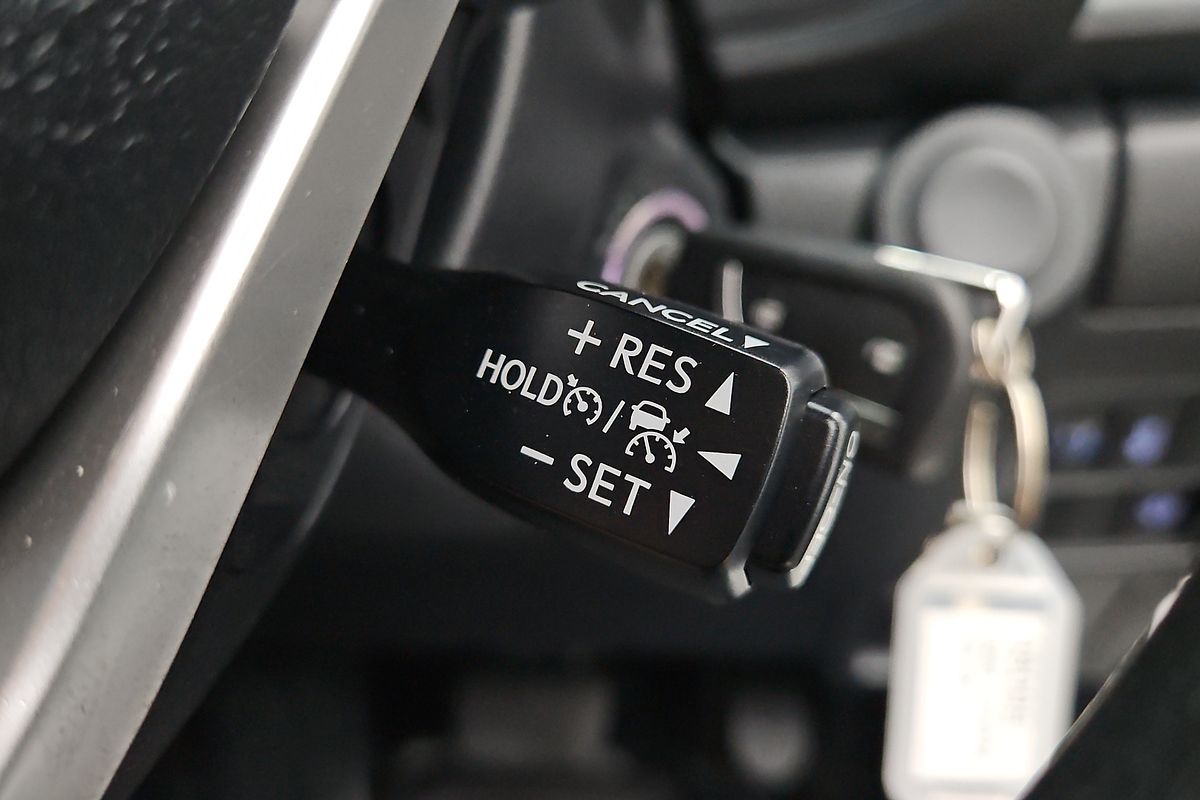 2020 Toyota Hilux SR GUN126R 4X4