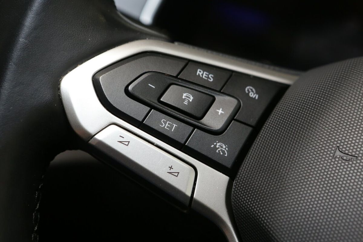 2023 Volkswagen T-Roc 110TSI Style D11