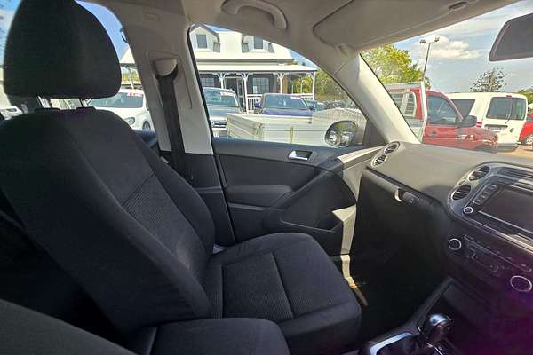 2012 Volkswagen Tiguan 132TSI Pacific 5N