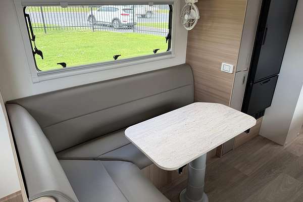 2025 Jayco Adventurer 22.68-1.48V.At-My25