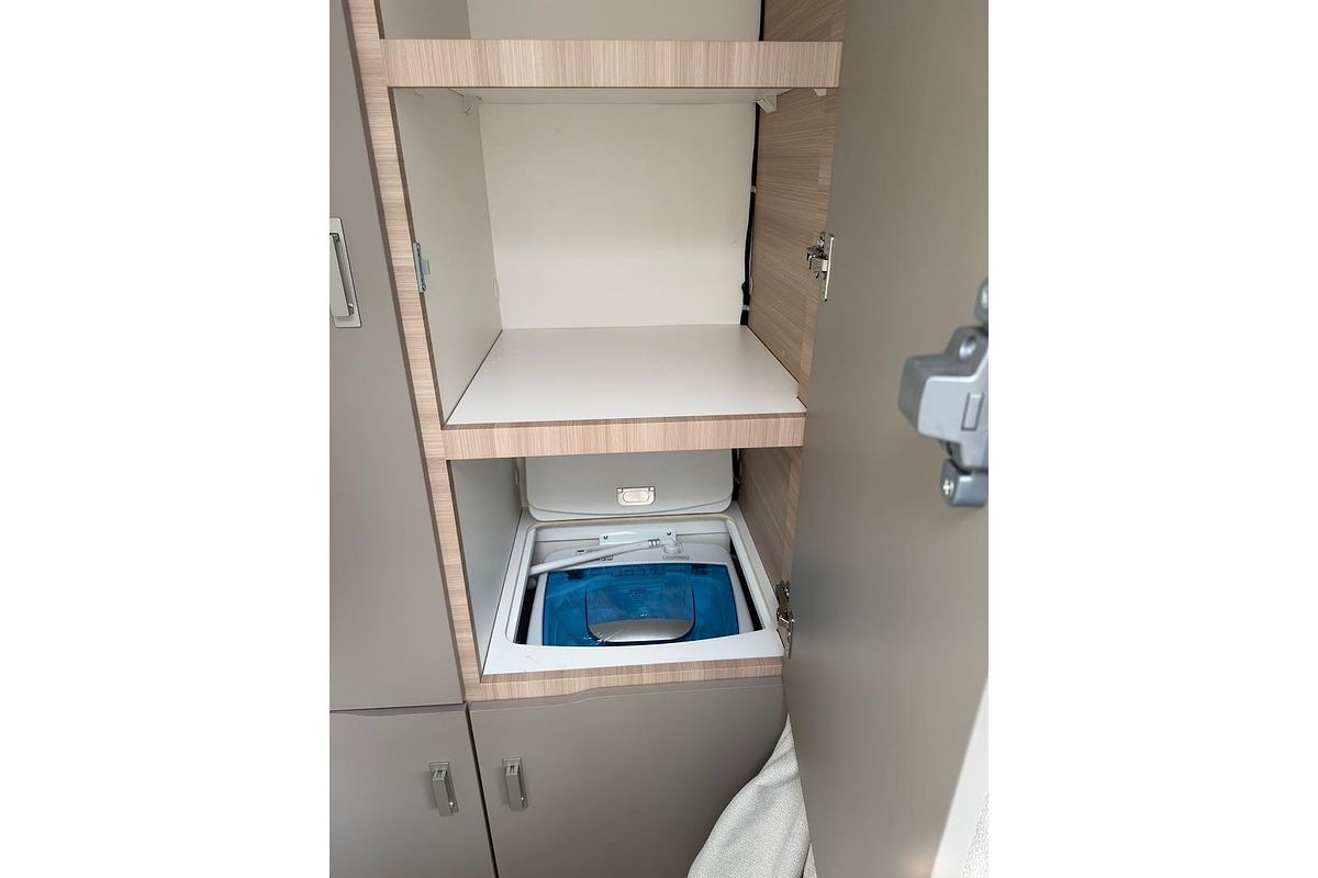 2025 Jayco Adventurer 22.68-1.48V.At-My25