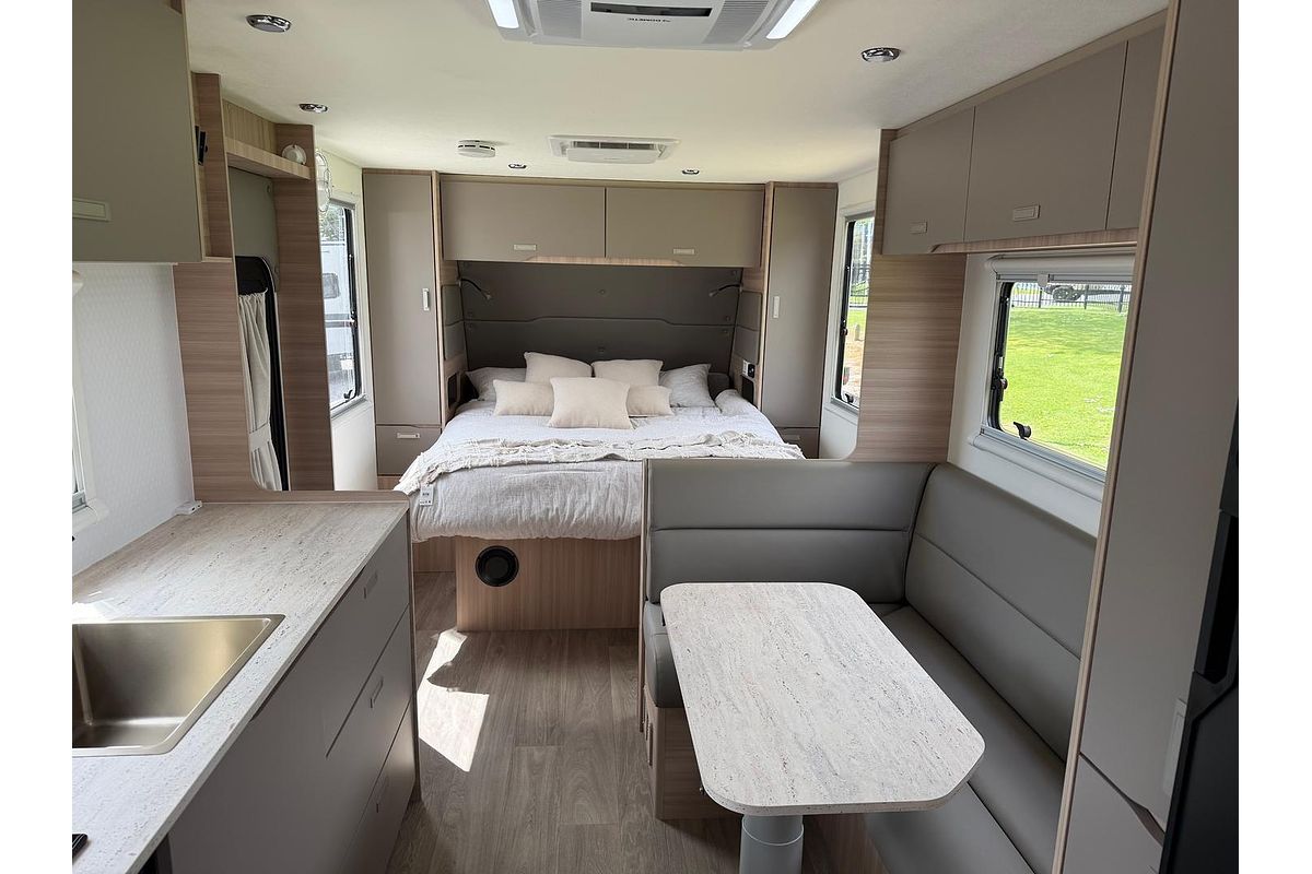 2025 Jayco Adventurer 22.68-1.48V.At-My25