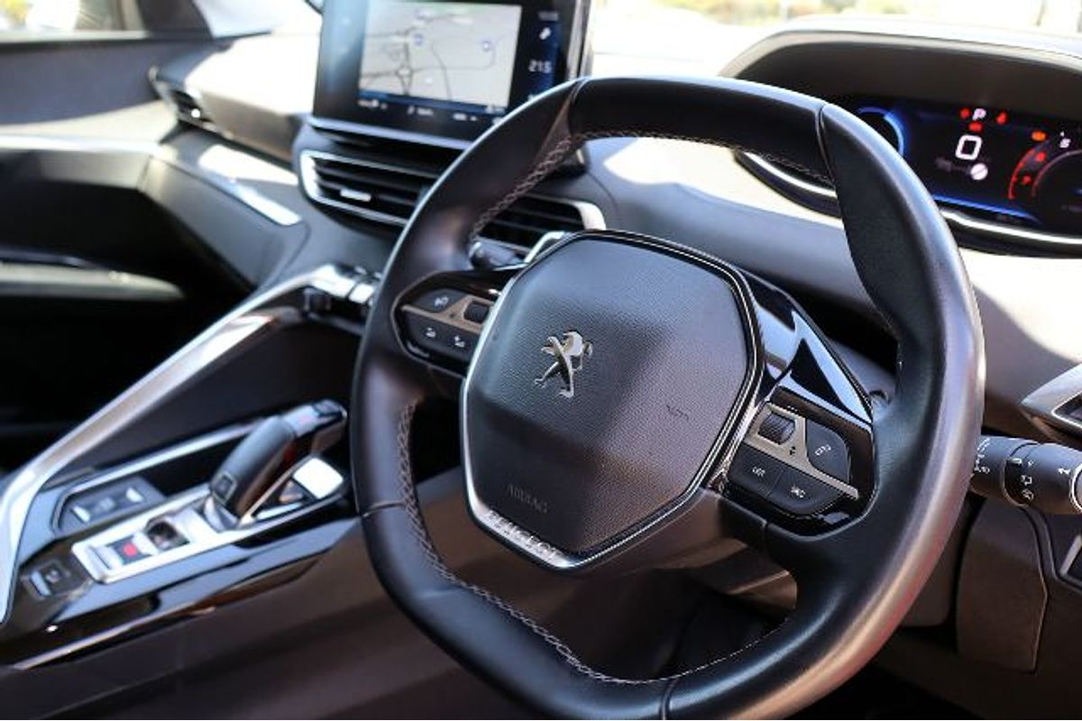 2022 Peugeot 3008 Allure P84