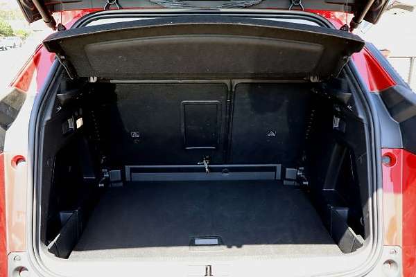 2022 Peugeot 3008 Allure P84