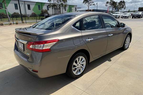 2013 Nissan Pulsar ST-L B17