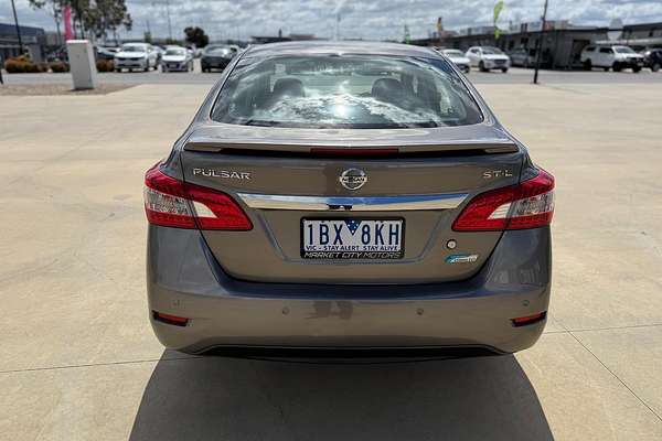 2013 Nissan Pulsar ST-L B17