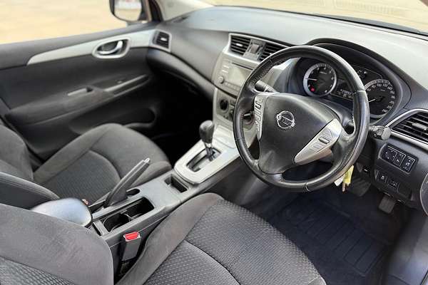 2013 Nissan Pulsar ST-L B17