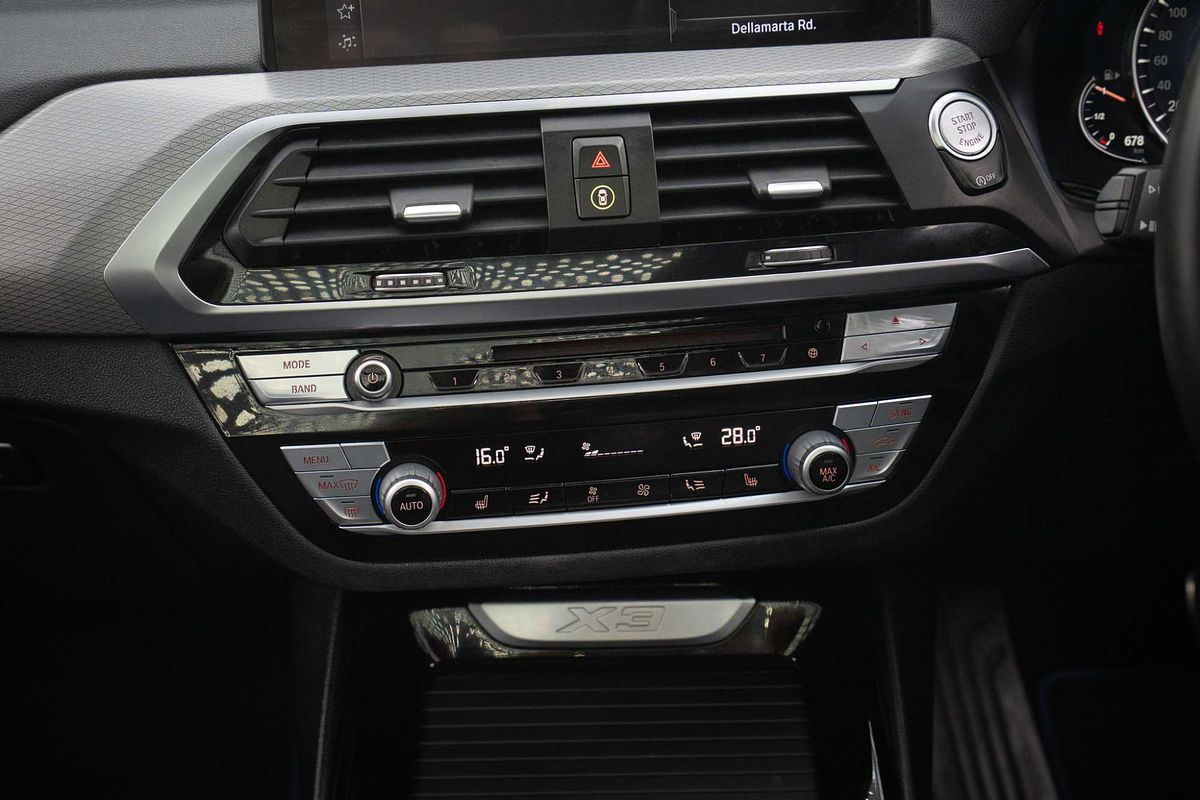 2018 BMW X3 xDrive30i G01