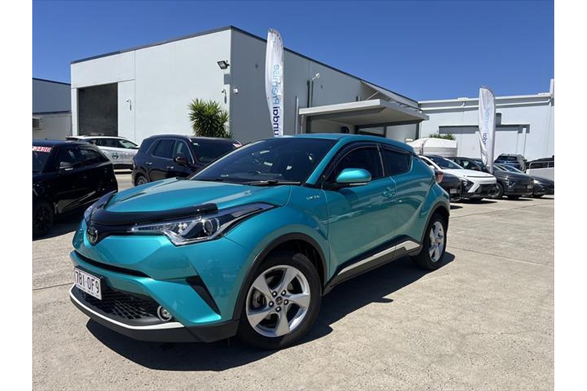 2017 Toyota C-HR NGX10R
