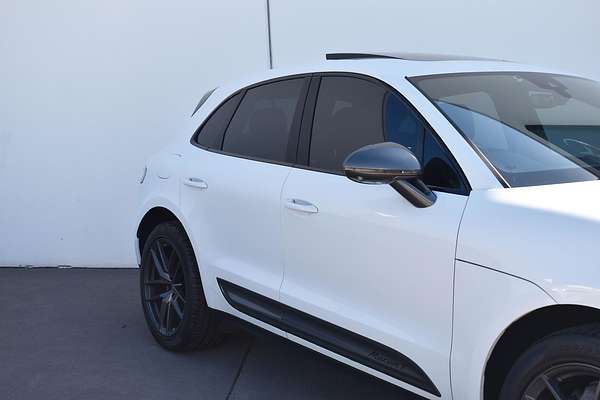 2023 Porsche Macan T 95B