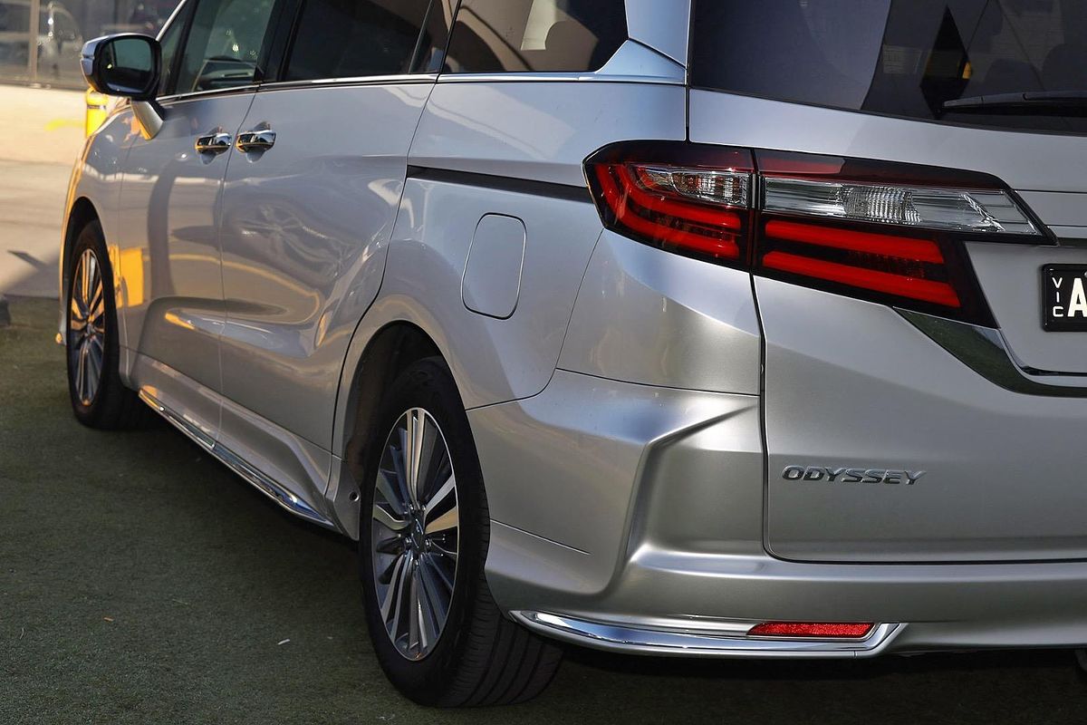 2018 Honda Odyssey VTi-L 5th Gen