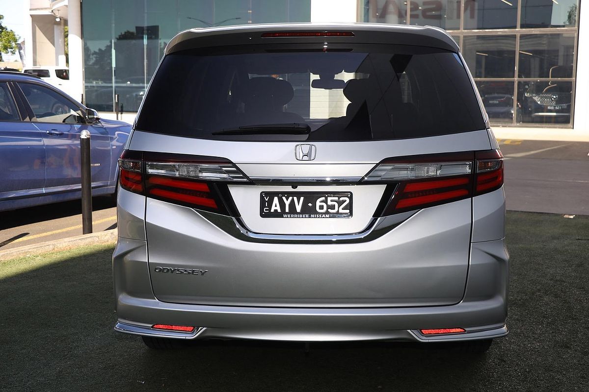 2018 Honda Odyssey VTi-L 5th Gen