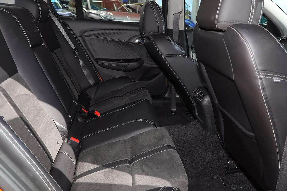 2017 Holden Commodore SV6 VF Series II