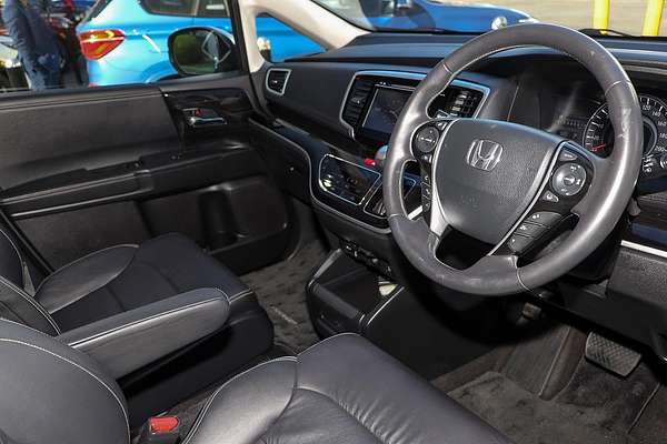 2018 Honda Odyssey VTi-L 5th Gen