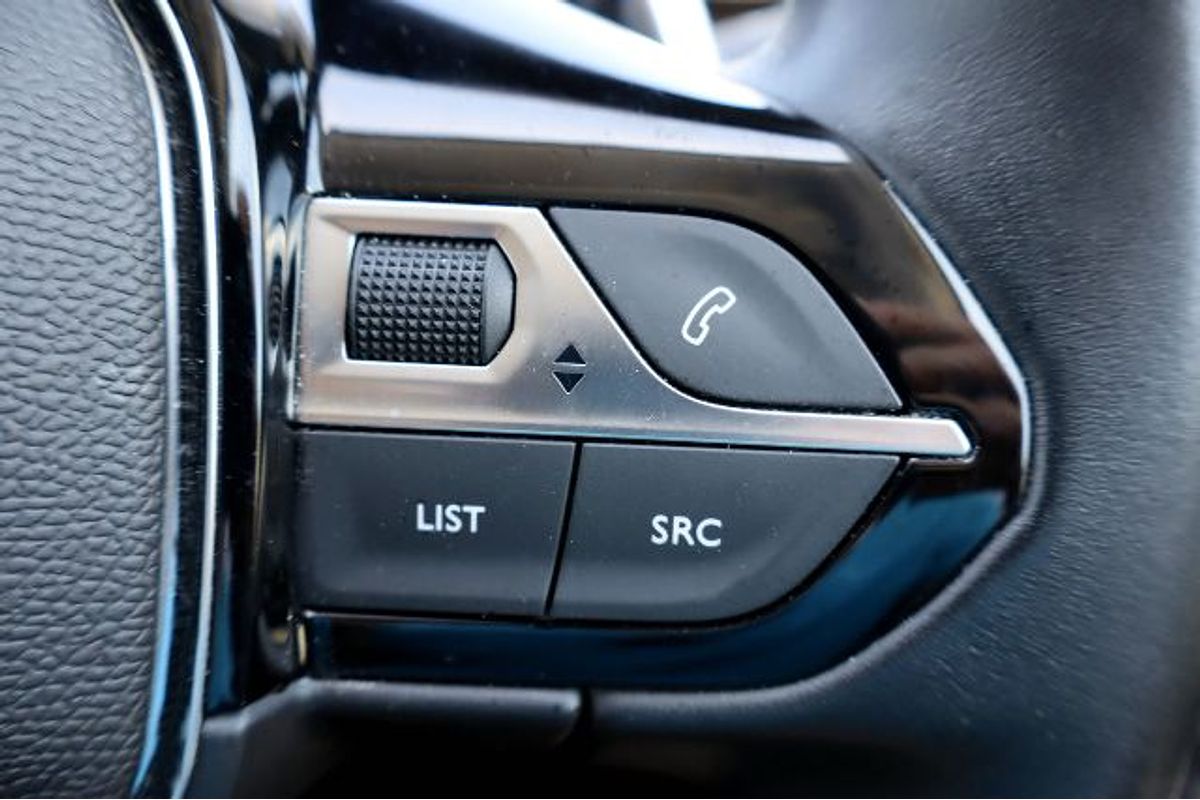 2022 Peugeot 3008 Allure P84