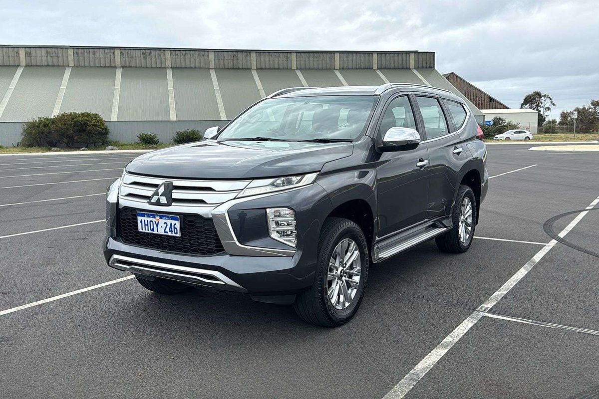 2022 Mitsubishi Pajero Sport GLX QF