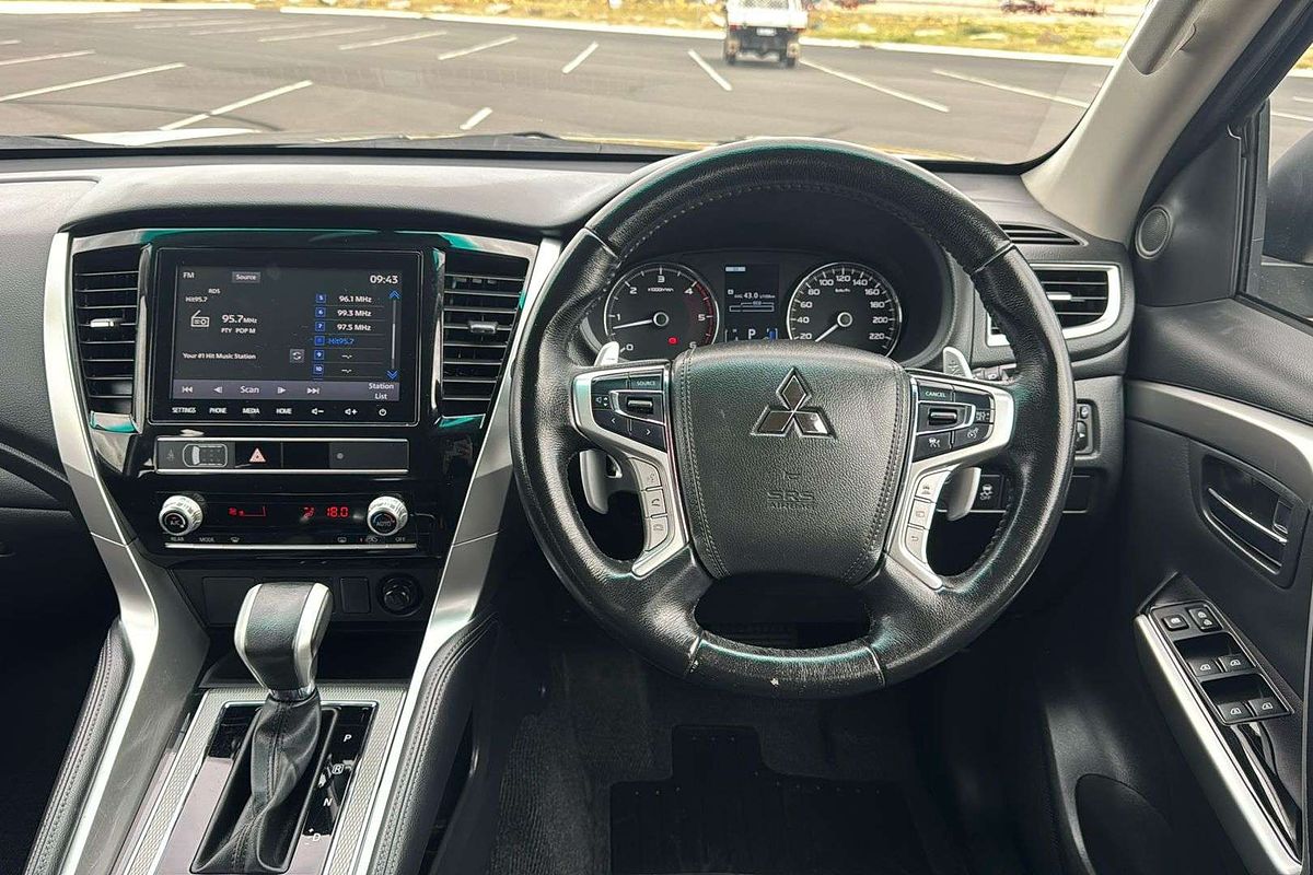 2022 Mitsubishi Pajero Sport GLX QF