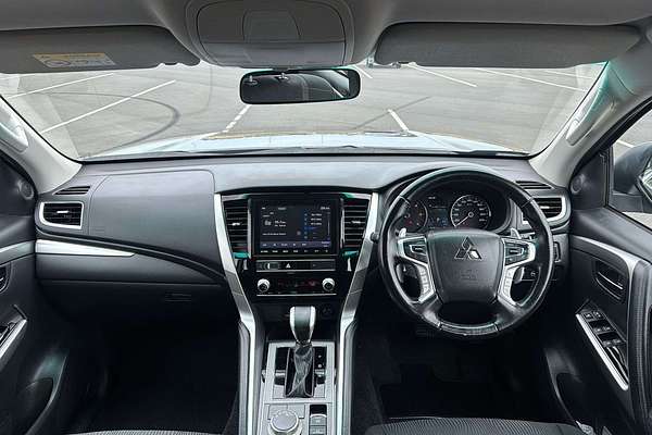 2022 Mitsubishi Pajero Sport GLX QF