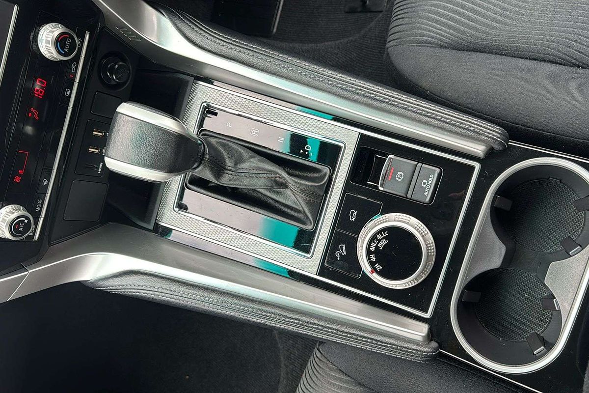 2022 Mitsubishi Pajero Sport GLX QF