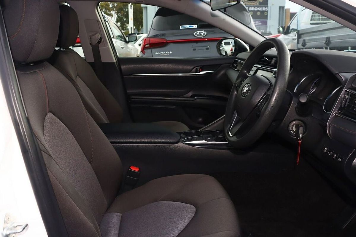 2019 Toyota Camry Ascent ASV70R