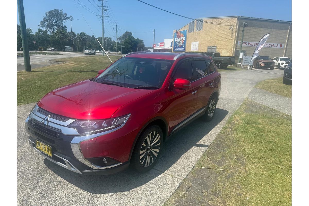 2020 Mitsubishi Outlander Exceed ZL