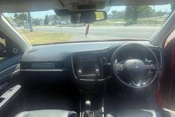 2020 Mitsubishi Outlander Exceed ZL