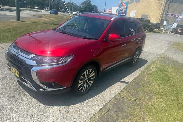 2020 Mitsubishi Outlander Exceed ZL