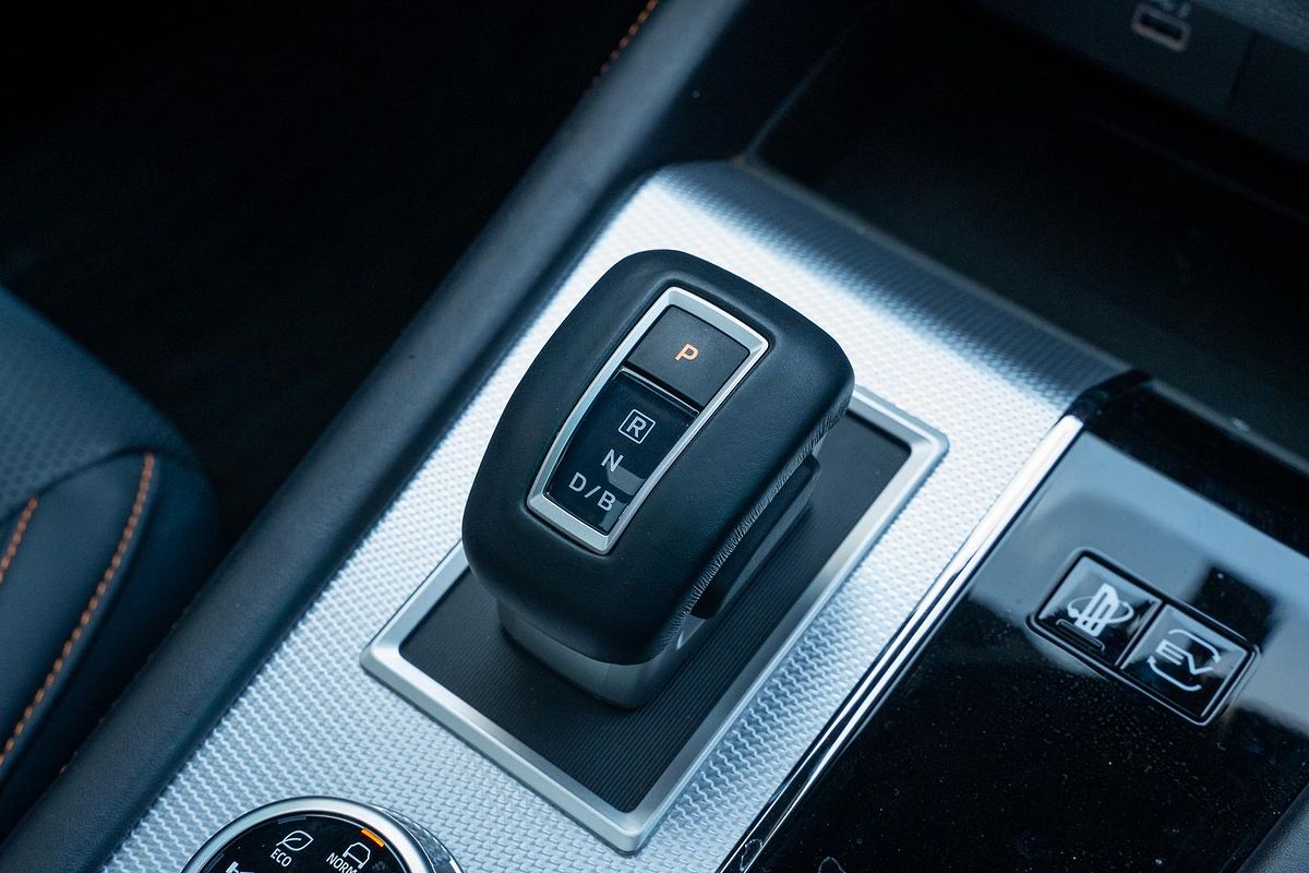 2024 Mitsubishi Outlander PHEV Exceed Tourer ZM