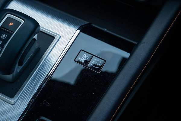 2024 Mitsubishi Outlander PHEV Exceed Tourer ZM