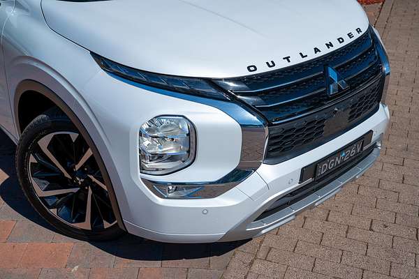 2024 Mitsubishi Outlander PHEV Exceed Tourer ZM