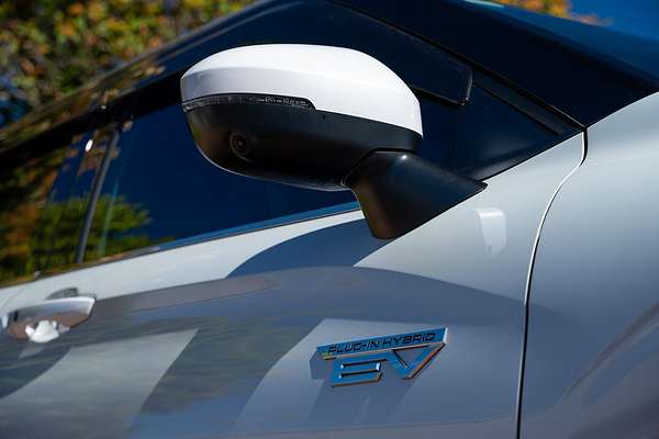 2024 Mitsubishi Outlander PHEV Exceed Tourer ZM