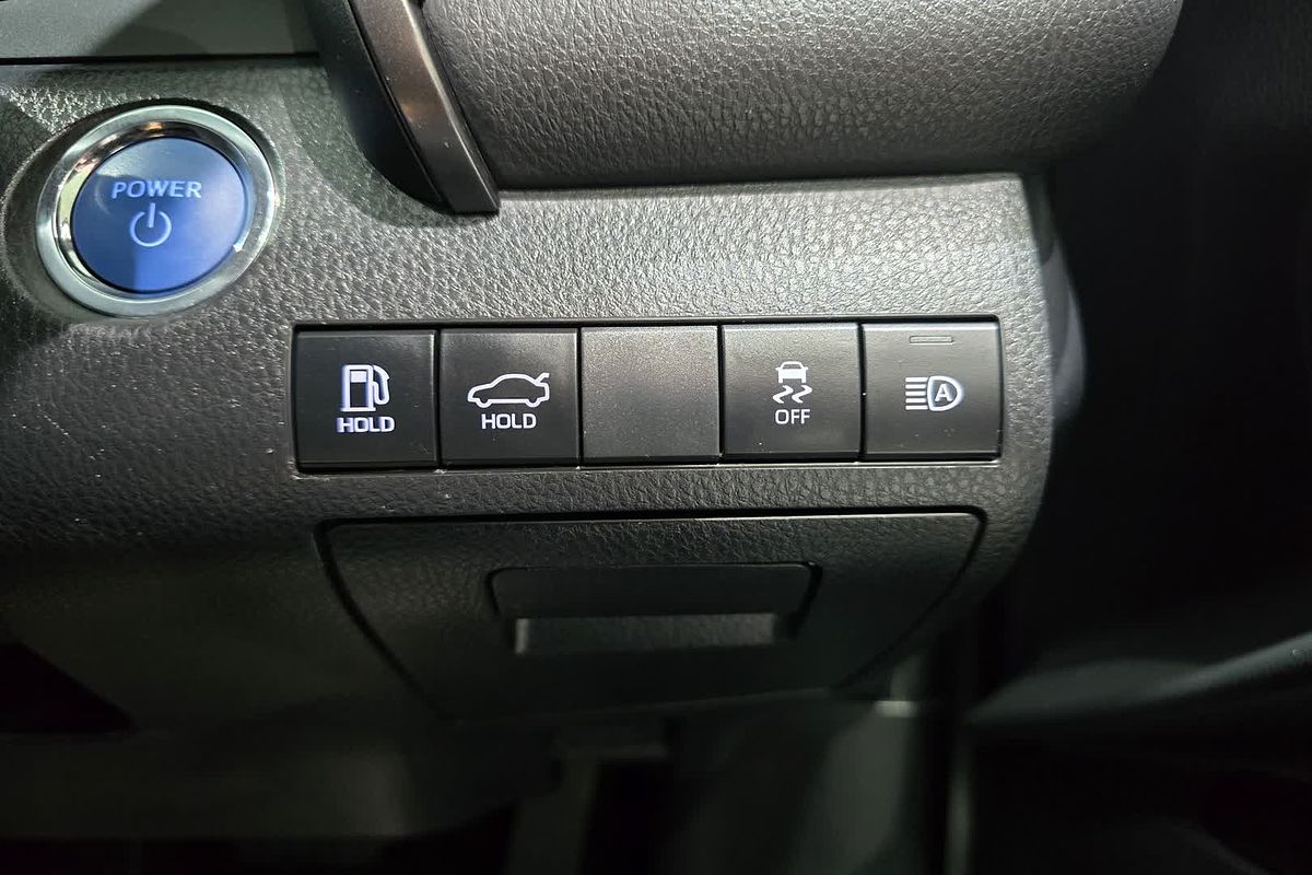 2023 Toyota Camry Ascent AXVH70R