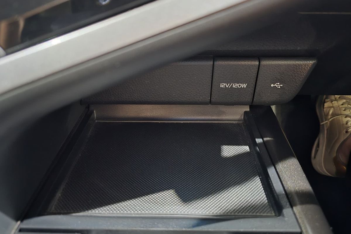 2023 Toyota Camry Ascent AXVH70R