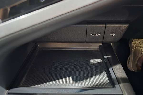 2023 Toyota Camry Ascent AXVH70R