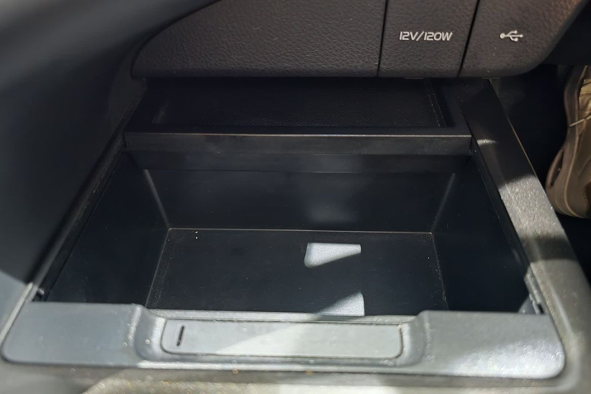 2023 Toyota Camry Ascent AXVH70R