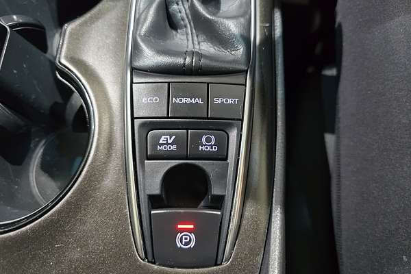 2023 Toyota Camry Ascent AXVH70R