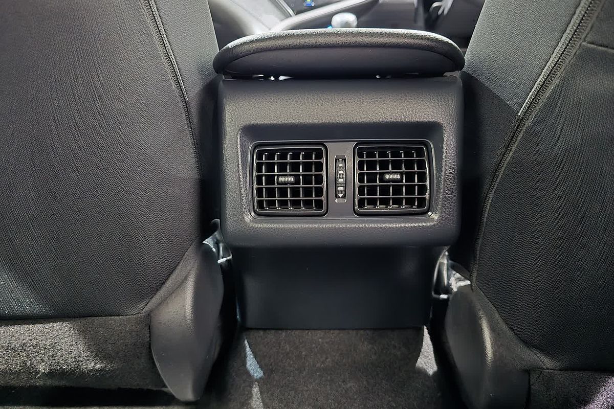 2023 Toyota Camry Ascent AXVH70R