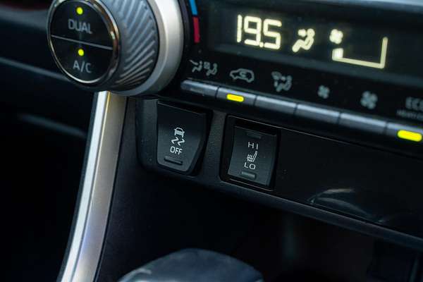 2021 Toyota RAV4 Cruiser AXAH54R