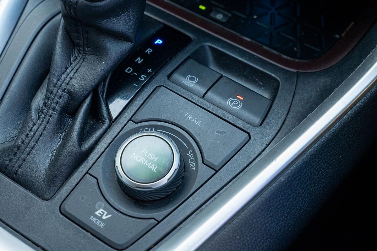 2021 Toyota RAV4 Cruiser AXAH54R